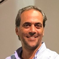 Vicente Linares